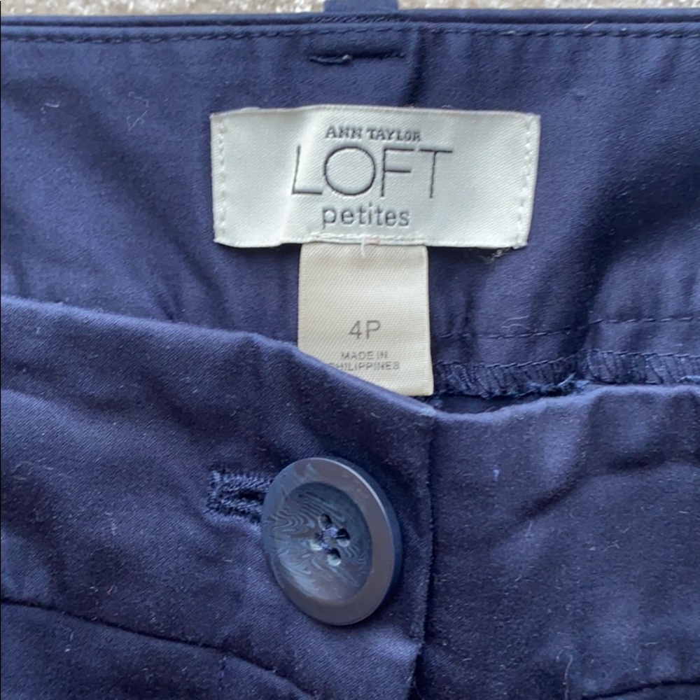 LOFT Shorts - Picture 3 of 6